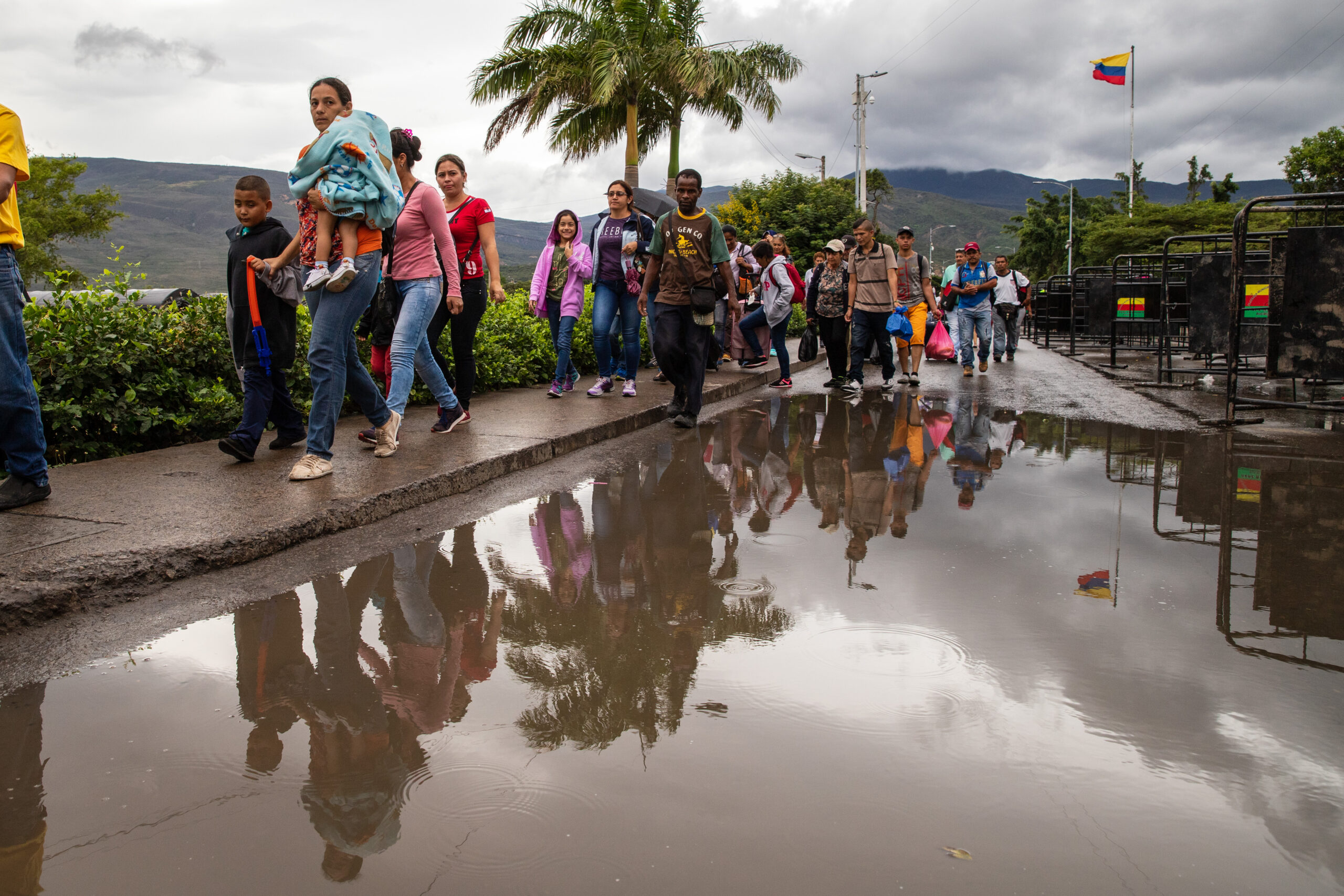 Refugiados excluidos de vacunación contra la COVID-19