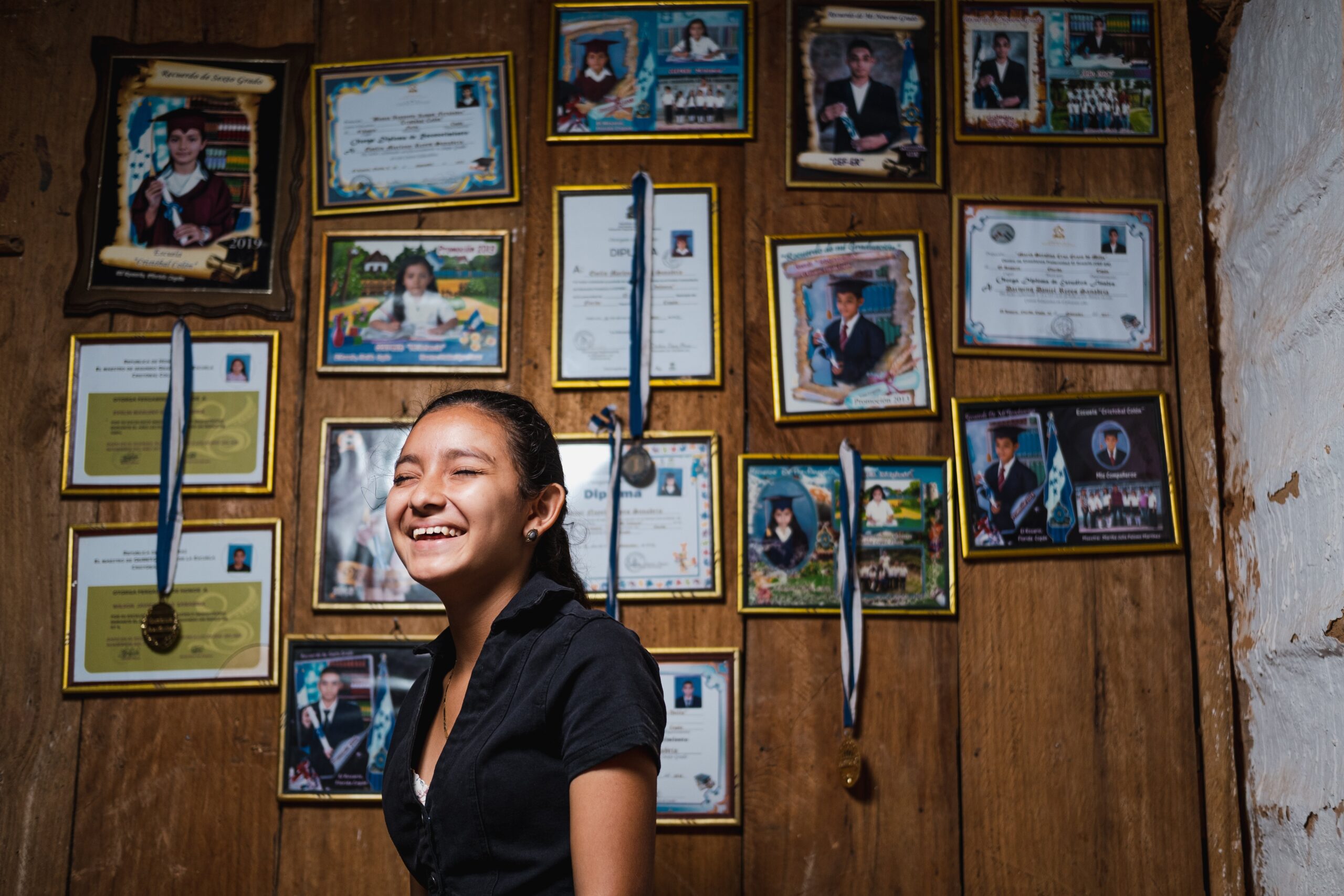 Evelin, una joven promotora de la educación