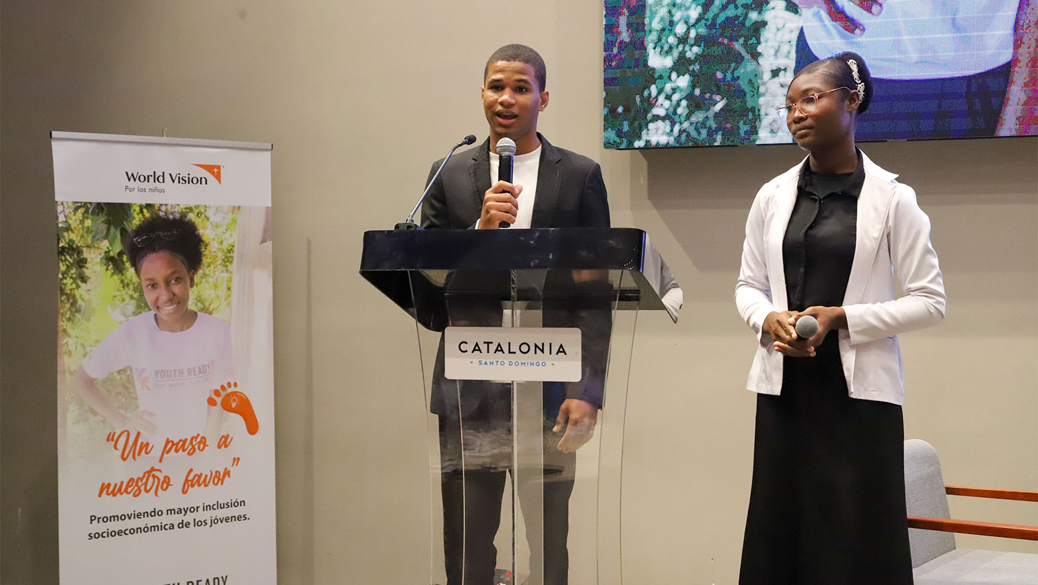 Juventud dominicana enfrenta desafíos en educación, salud, seguridad y empleo