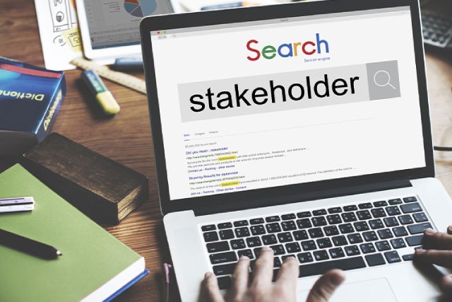 Búsqueda en internet de qué es un stakeholder
