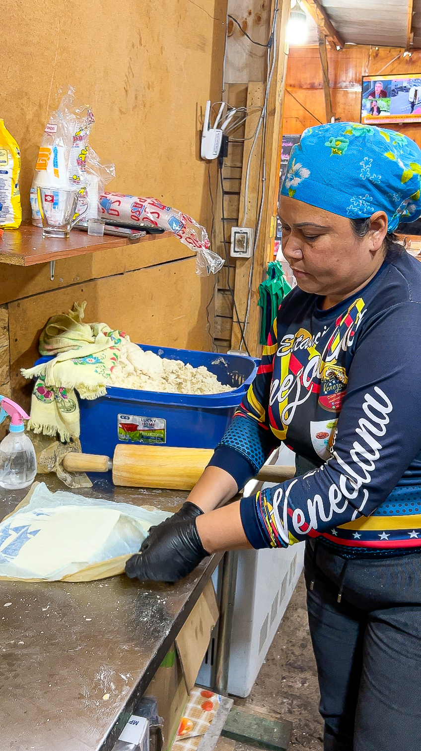 Glenys, la cocinera y emprendedora venezolana que logró surgir en Cerro Chuño