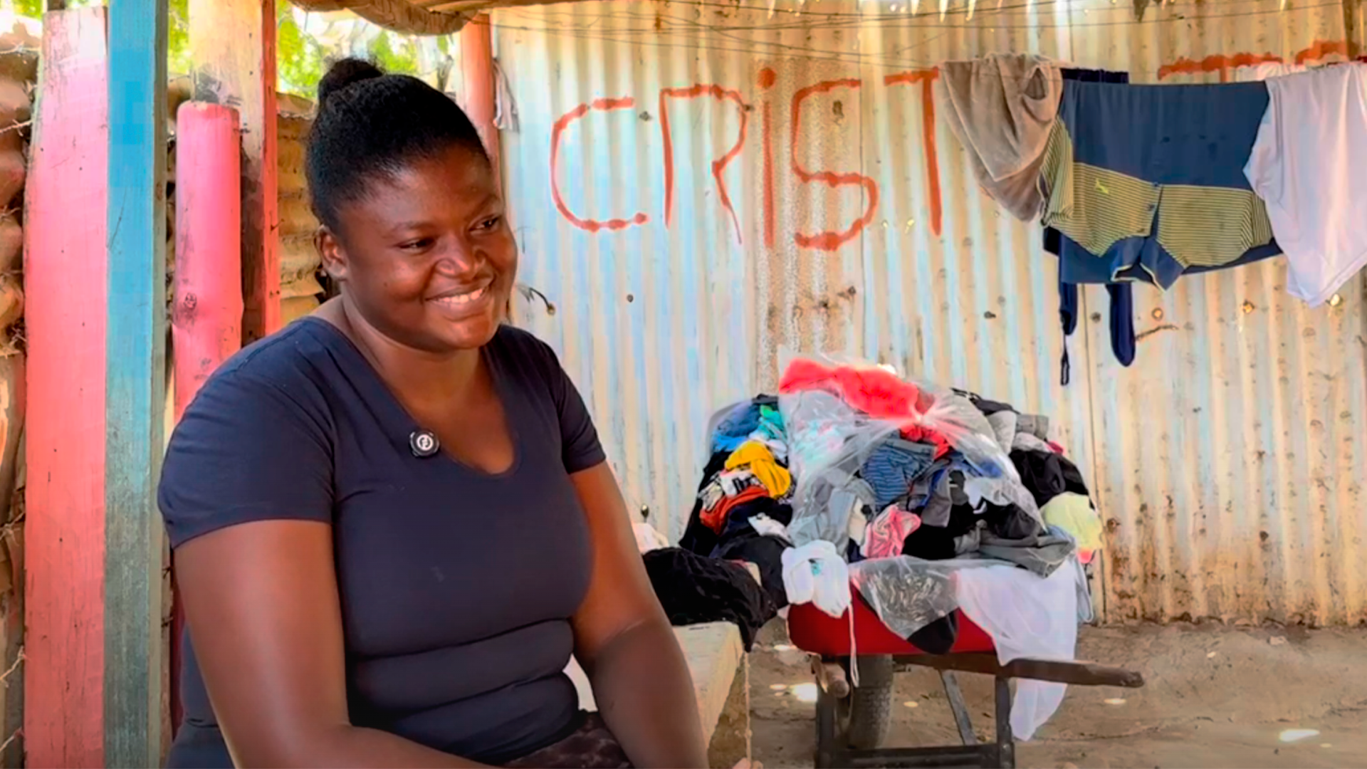 Carretilla de Esperanza: La Lucha por la Supervivencia y la Resiliencia